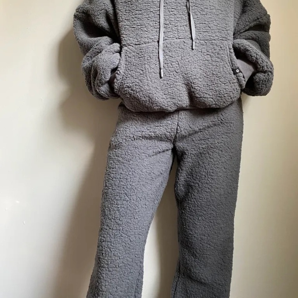 POPFLEX Gray Sherpa Blanket Sweatpants